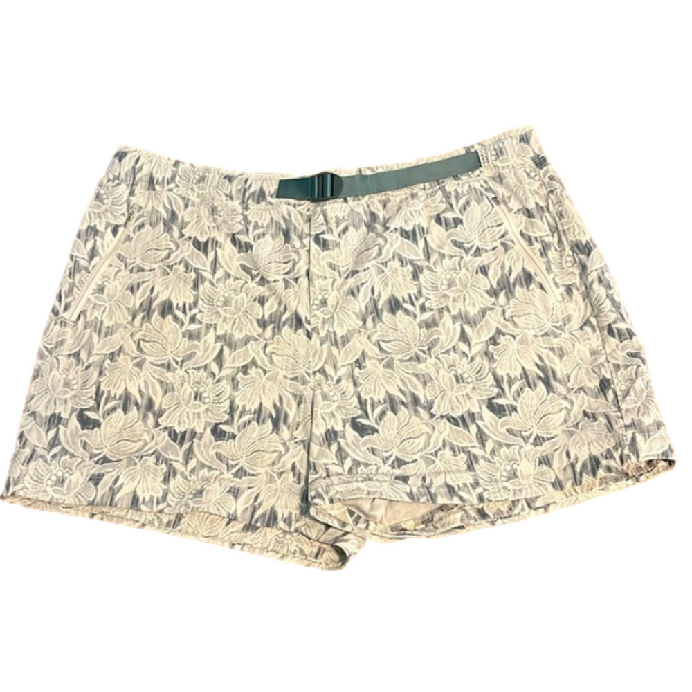 Athleta Trekkie North women’s shorts, size 20